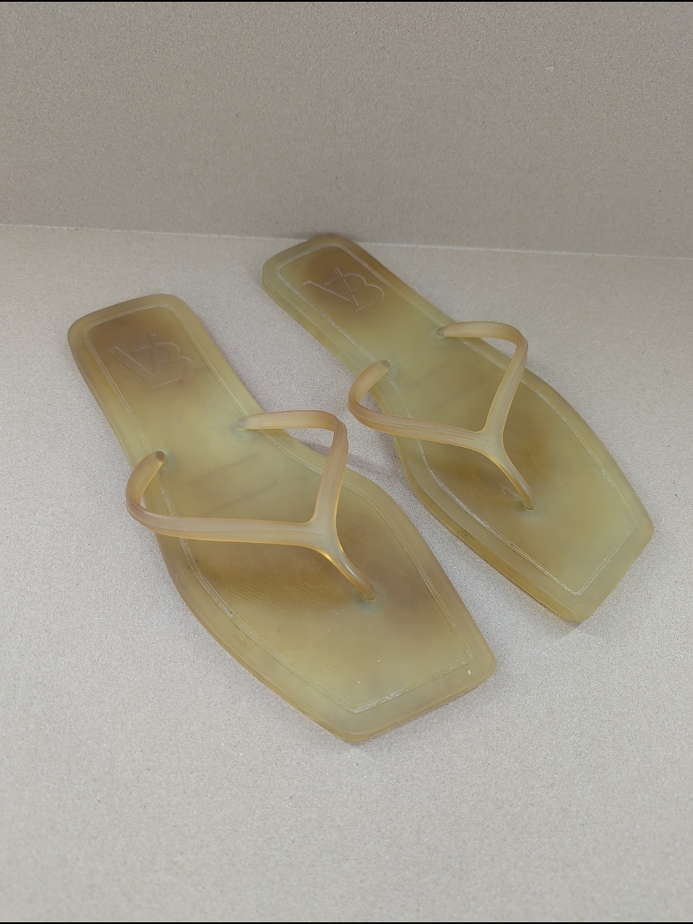 Veronica Beard Jelly Thong Sandals Frosted Square Toe 8 Women's Summer Casual